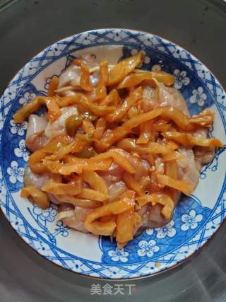 榨菜蒸鸡胸肉的做法步骤：5