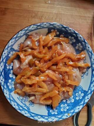 榨菜蒸鸡胸肉的做法步骤：4