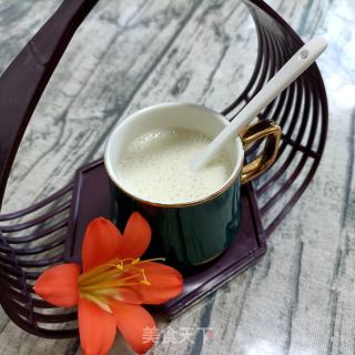 甜梨香蕉奶昔