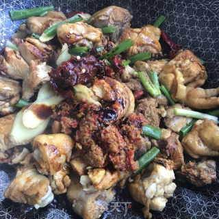 香辣时蔬鸡腿堡的做法步骤：7