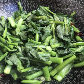 虾油炒菜心的做法步骤：9