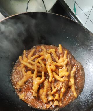蒜香鸡爪的做法步骤：4