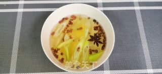 孜然牛肉包子（炒肉馅儿）的做法步骤：1