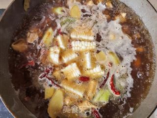 糯玉米土豆炖鸡腿的做法步骤：13