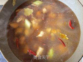 糯玉米土豆炖鸡腿的做法步骤：11