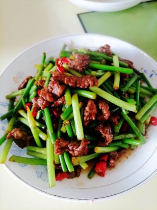 蒜苔炒牛肉的做法步骤：7