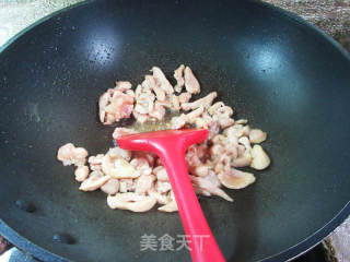 鸡腿肉炒莴笋的做法步骤：8
