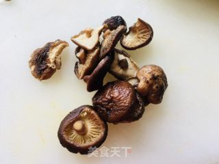 莲花白回锅肉的做法步骤：4