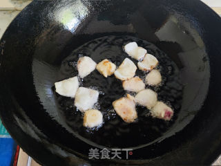 酥炸洋葱的做法步骤：4