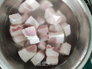 红烧五花肉的做法步骤：2