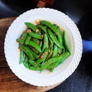 蒜泥拌甜豆的做法