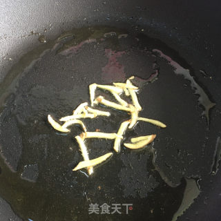 红烧海鲈鱼的做法步骤：3