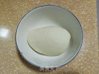 炼乳馒头的做法步骤：3