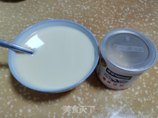 炼乳馒头的做法步骤：1