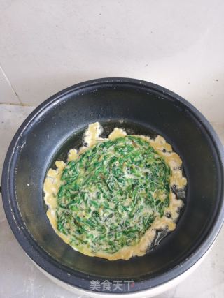 婆婆丁炒鸡蛋的做法步骤：3