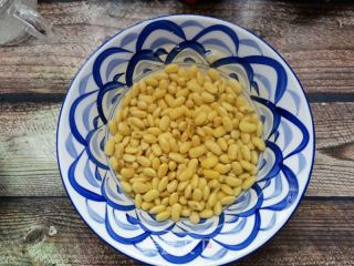 黄豆辣酱的做法步骤：1
