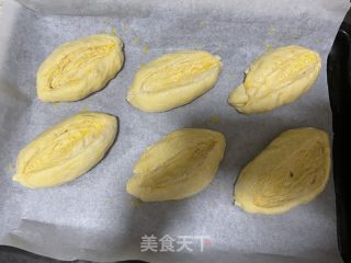 蒜蓉面包的做法步骤：17