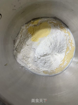 蒜蓉面包的做法步骤：6