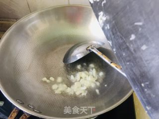 蒜香荷兰豆的做法步骤：4