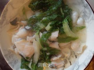 青菜煮鱼片的做法