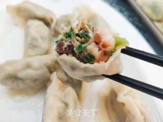 猪肉韭菜三鲜水饺的做法