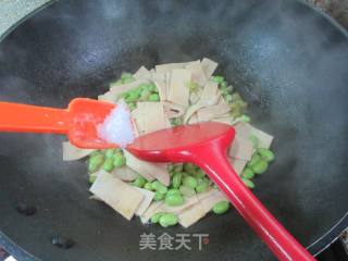毛豆烧千张的做法步骤：9