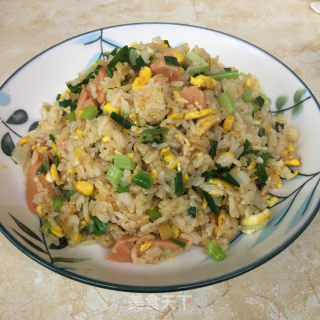 鸡蛋火腿炒饭
