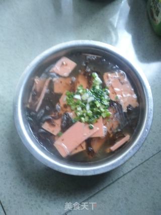 粉丝香肠紫菜汤的做法