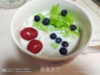 牛奶燕麦拌水果的做法步骤：5