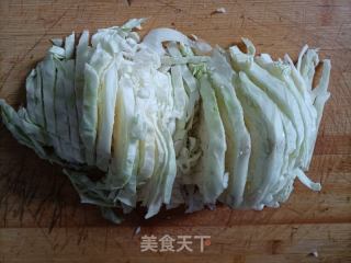 包菜鸡蛋炒粉丝的做法步骤：2