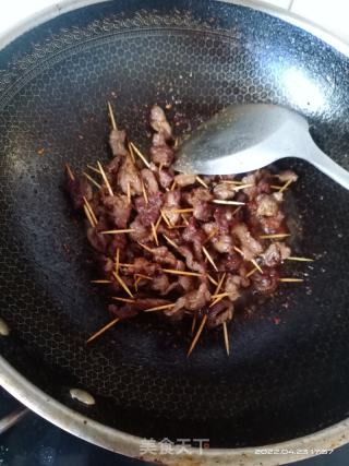 牙签牛肉的做法步骤：11