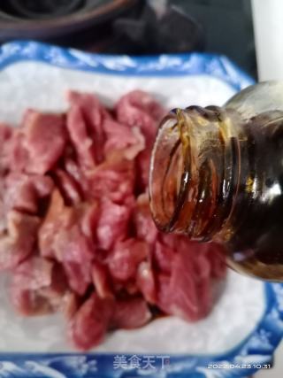 牙签牛肉的做法步骤：3
