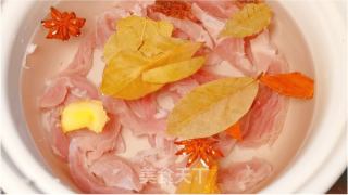 自制肉松的做法步骤：3