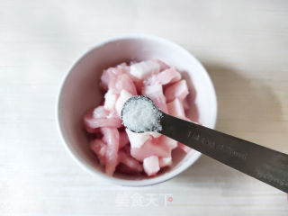 长扁豆炒肉的做法步骤：2