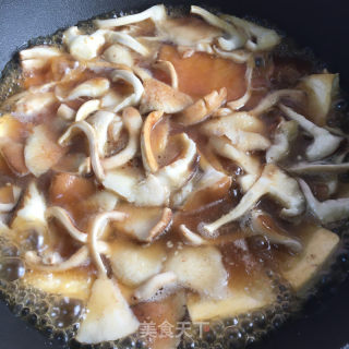 鸡蛋菌菇炖豆腐的做法步骤：7
