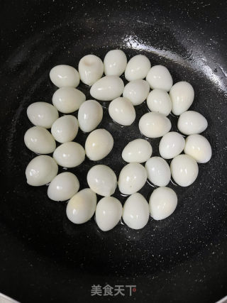 虎皮鹌鹑蛋的做法步骤：3