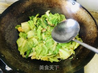 干锅包菜的做法步骤：7