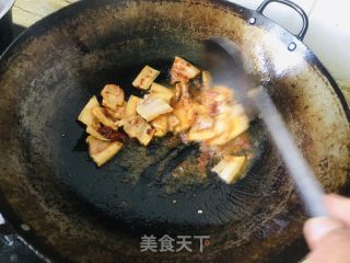 干锅包菜的做法步骤：5