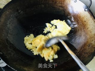 鸡蛋西红柿酱蔬菜拌面的做法步骤：4