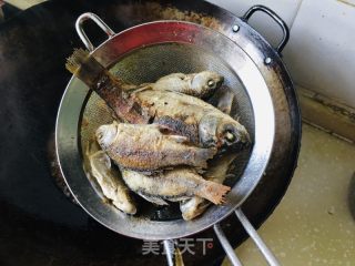 奶白鲫鱼汤的做法步骤：3