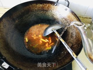 红烧野生鲫鱼的做法步骤：6