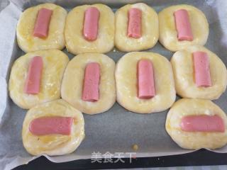 肠仔包的做法步骤：7