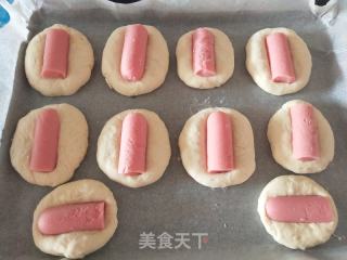 肠仔包的做法步骤：6