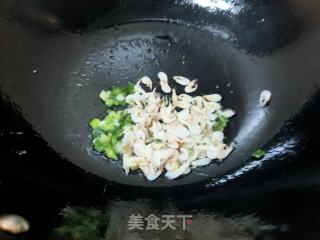 清炒小油菜的做法步骤：4