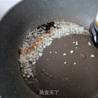 蒜香西葫芦的做法步骤：7