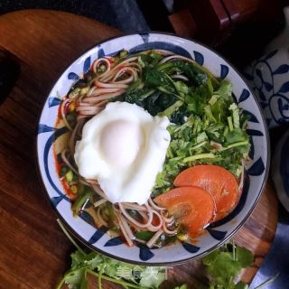菠菜鸡蛋酸汤面的做法