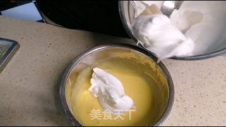 巧克力叶纹果香蛋糕卷的做法步骤：10
