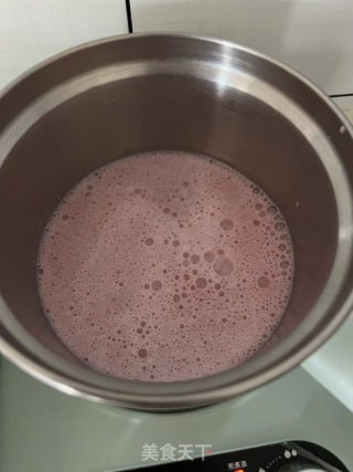 草莓慕斯蛋糕的做法步骤：3