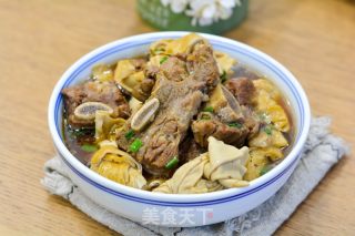 牛仔骨炖豆腐结的做法