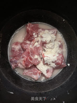 沙姜焗排骨的做法步骤：5